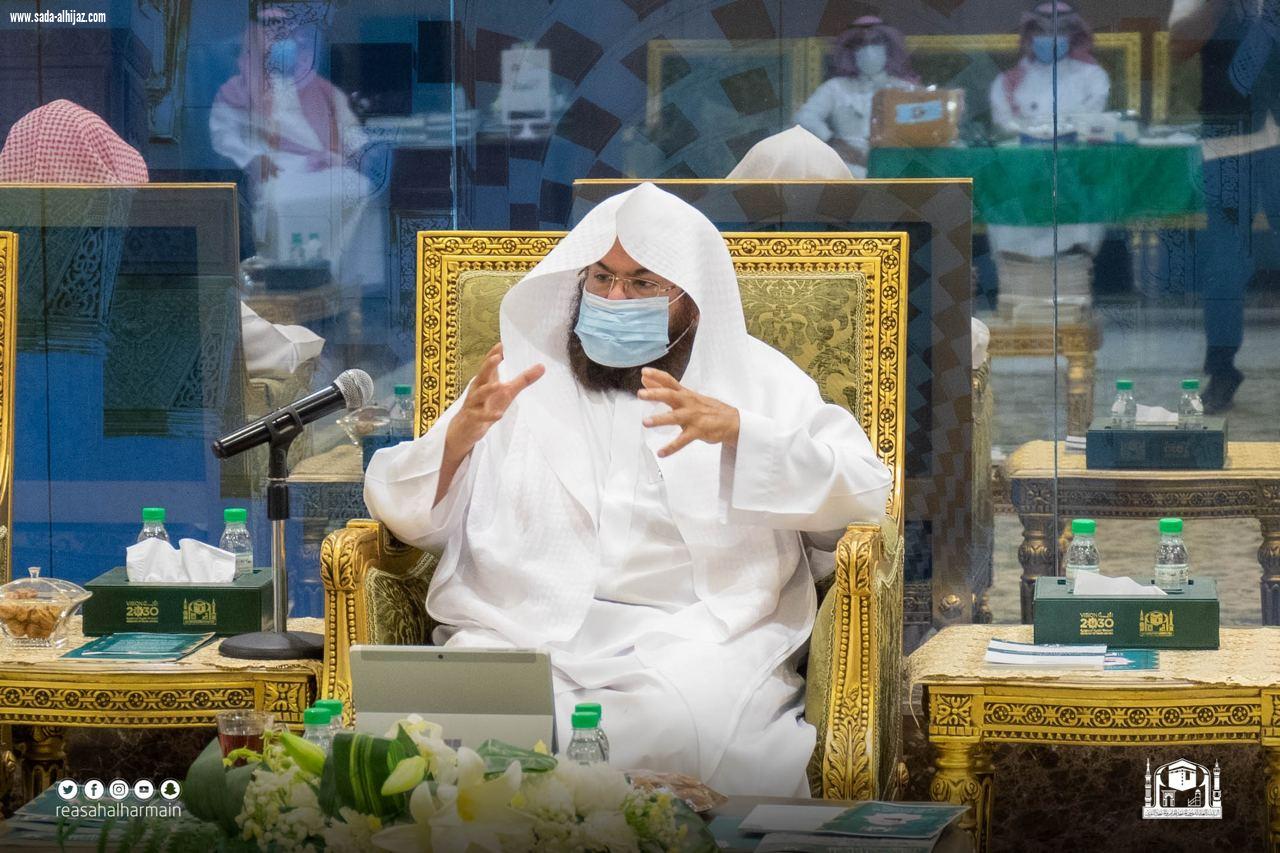 السديس يدشن حملة  خدمة الحاج والزائر وسام فخر لنا