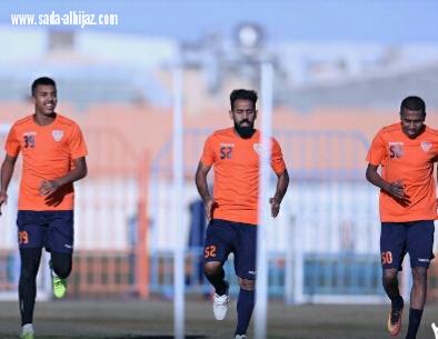 من أجل تخطي عقبة الهلال الفيحاء يكثف جرعات التدريب