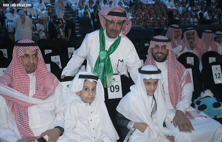 ماجد عبدالله يحتفل مع جمعية الأطفال المعوقين بمركز مكة باليوم الوطني٨٧