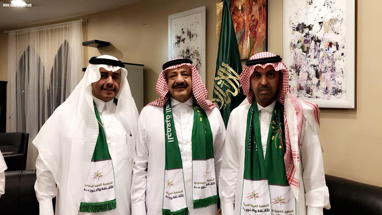 ملتقى الحوار الثقافي  يحتفي بآل صبيح مدير ثقافة وفنون جدة