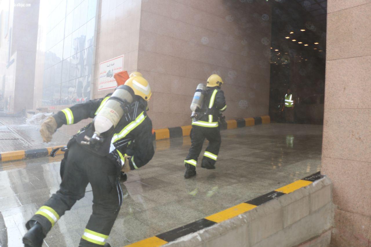 مدني مكة ينفذ تجربة فرضية للإخلاء والإطفاء والانقاد  بأحد  المنشأت الفندقية الواقعة بالمنطقة المركزية 