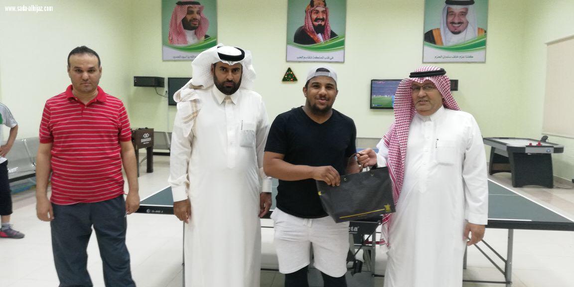 محافظ بدر يتفقد البرامج والانشطة الرمضانية ..