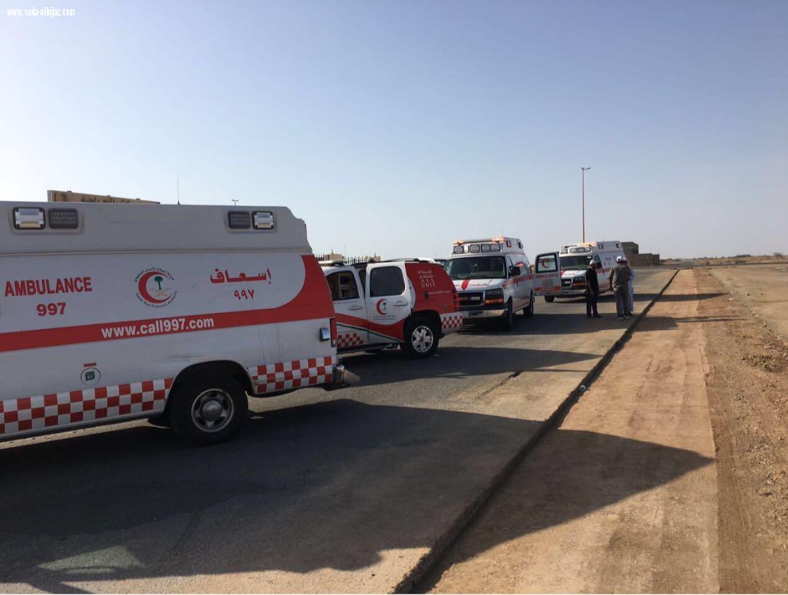 3 وفيات و4 إصابات في حدث انقلاب مروع على طريق جدة ينبع امام كبري القطار