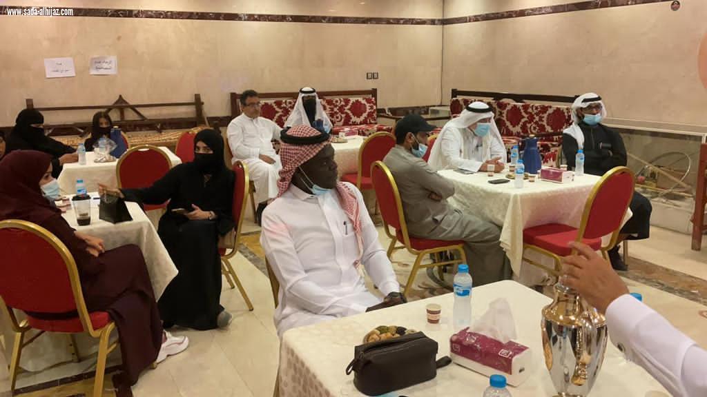 فريق من أجل مكة التطوعي يعقد اللقاء الأول التعريفي وشبكة نادي الصحافة السعودي راعي اعلامي للفريق