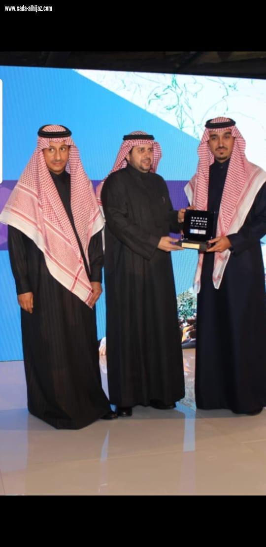 نظير مشاركتها في فورمولا اي رئيس الهيئة العامة للرياضة يكرم صحة الرياض 