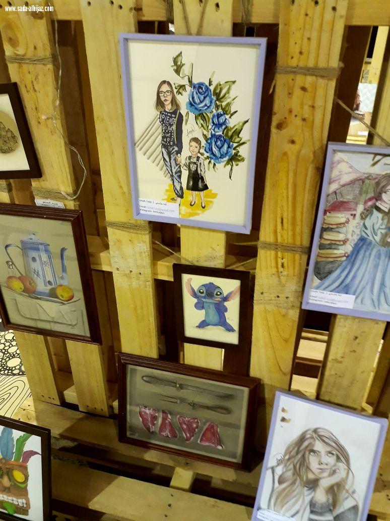 استمرار فعاليات معرض ((حكاية فن)) بينبع...