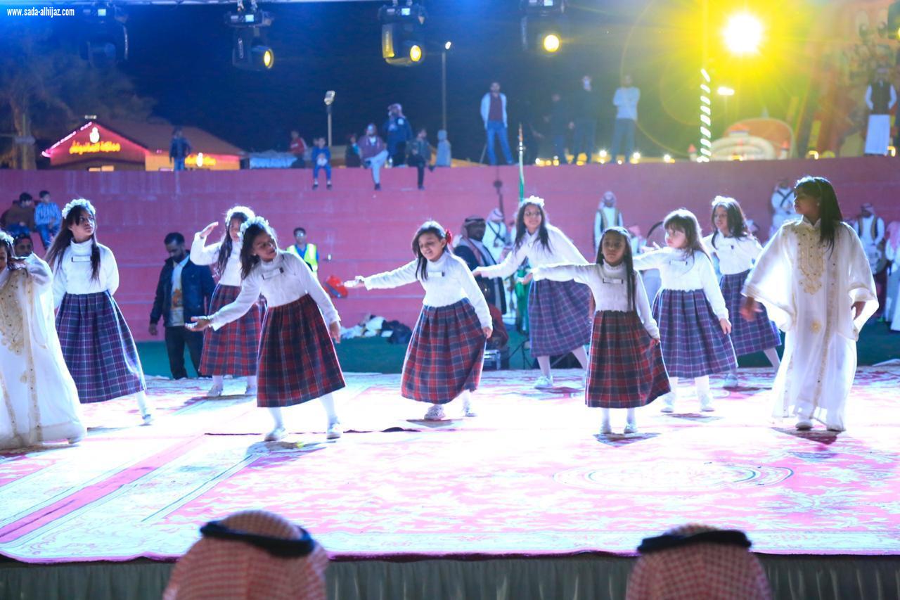 الفنون الشعبية تجذب 5 الاف زائري لمهرجان سفاري الأحساء وكيل محافظة الأحساء يدشن انطلاق ‏فعاليات مهرجان سفاري الأحساء