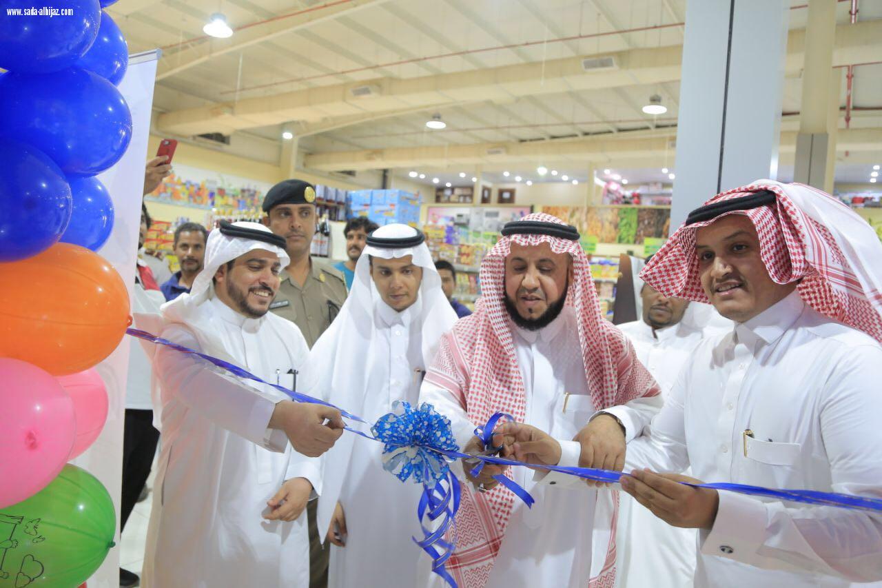 محافظ الكامل يدشن مبادرة فحص الدقيقة الواحدة لاكتشاف ومتابعة مرض السكر وارتفاع ضغط الدم