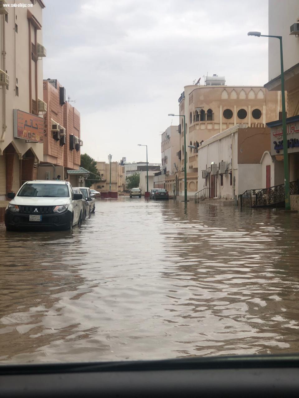 مدني ينبع ينفذ خطة السيول و الامطار  