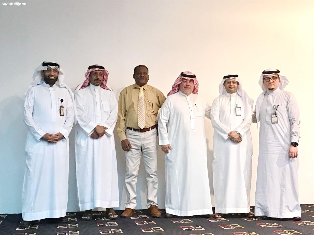 امل جدة يكرم متقاعديه 