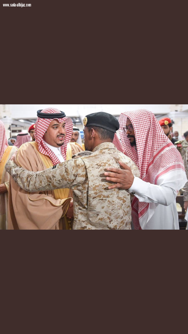 نائب أمير الرياض ينقل تعازي القيادة لأسرة الشهيد مجرشي....