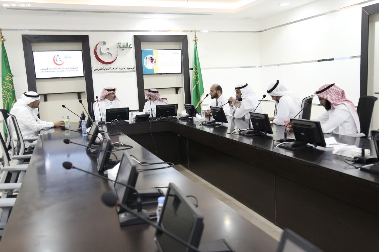 فريق عمل من جمعية حقوق الانسان يقف على مستوى الخدمات المقدمة للحجيج ويقول سعدنا وتشرفنا بالجهود الجبارة للدولة وبانسانية رجال الامن