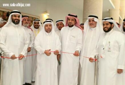 مدير جامعة المؤسس يتوج الكليات الفائزة في مسابقة التطوع