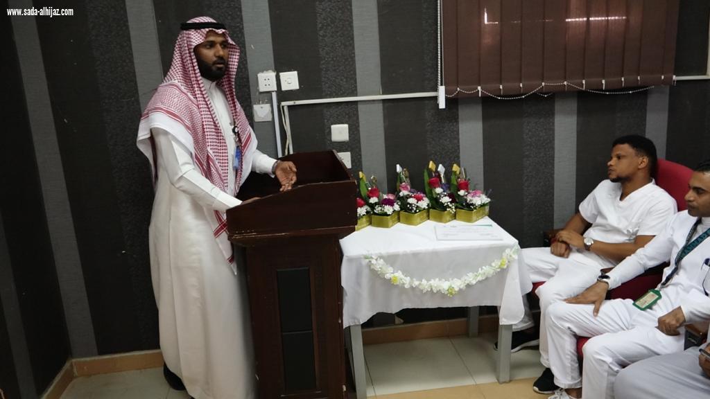 حفل تكريم منسوبي ومنسوبات الخدمات التمريضية بمستشفى الطوال العام