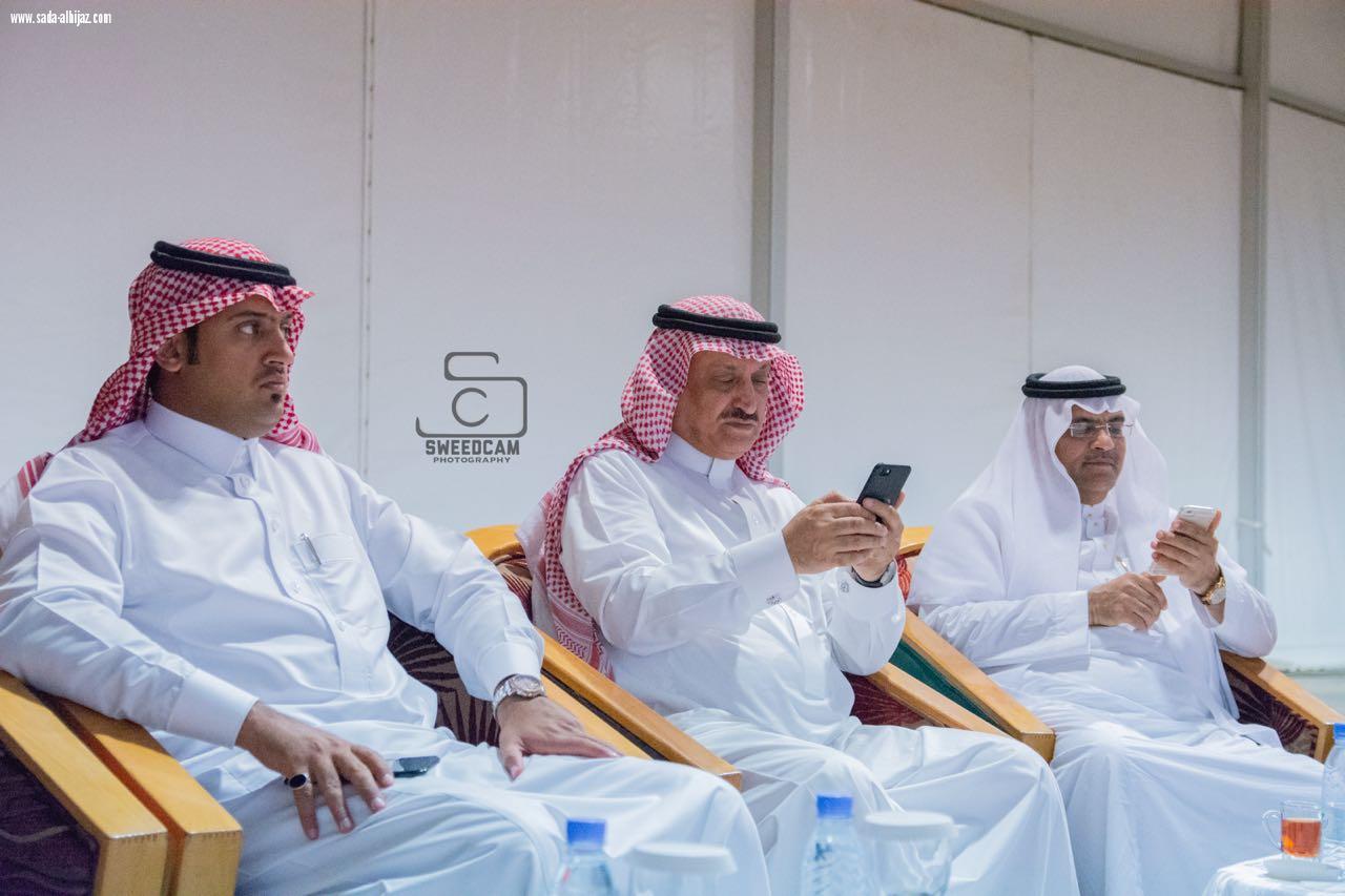 مدير عام سياحة مكة المكرمة وكبار مدراء الخطوط السعودية يقومون بزيارة مهرجان الضوء واللون بخميس مشيط