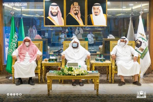 السديس يدشن حملة  خدمة الحاج والزائر وسام فخر لنا