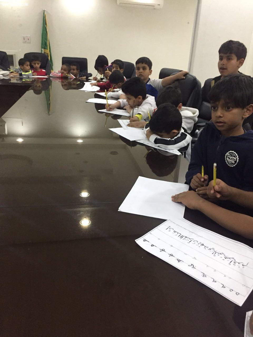 اختتام البرنامج النوعي ملتقى القدوة بنادي الحي بمدرسة هوازن الثانوية بالطائف 