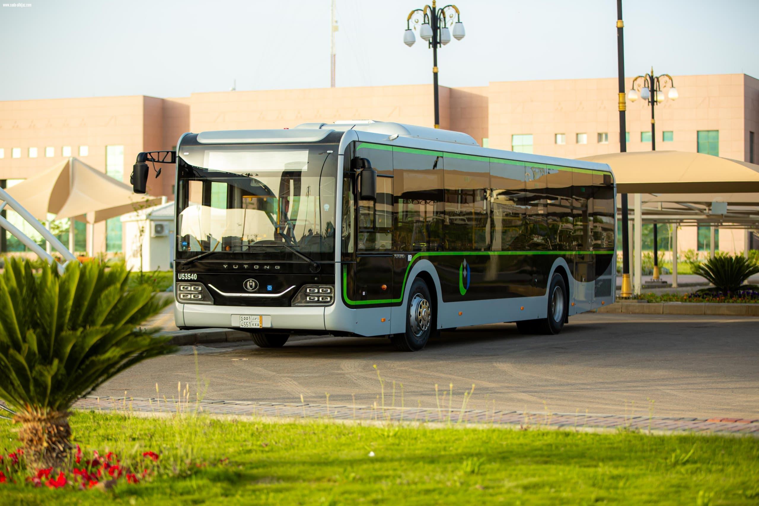 159 ألف راكب في تبوك.. النقل العام يعيد تشكيل حركة المدينة 