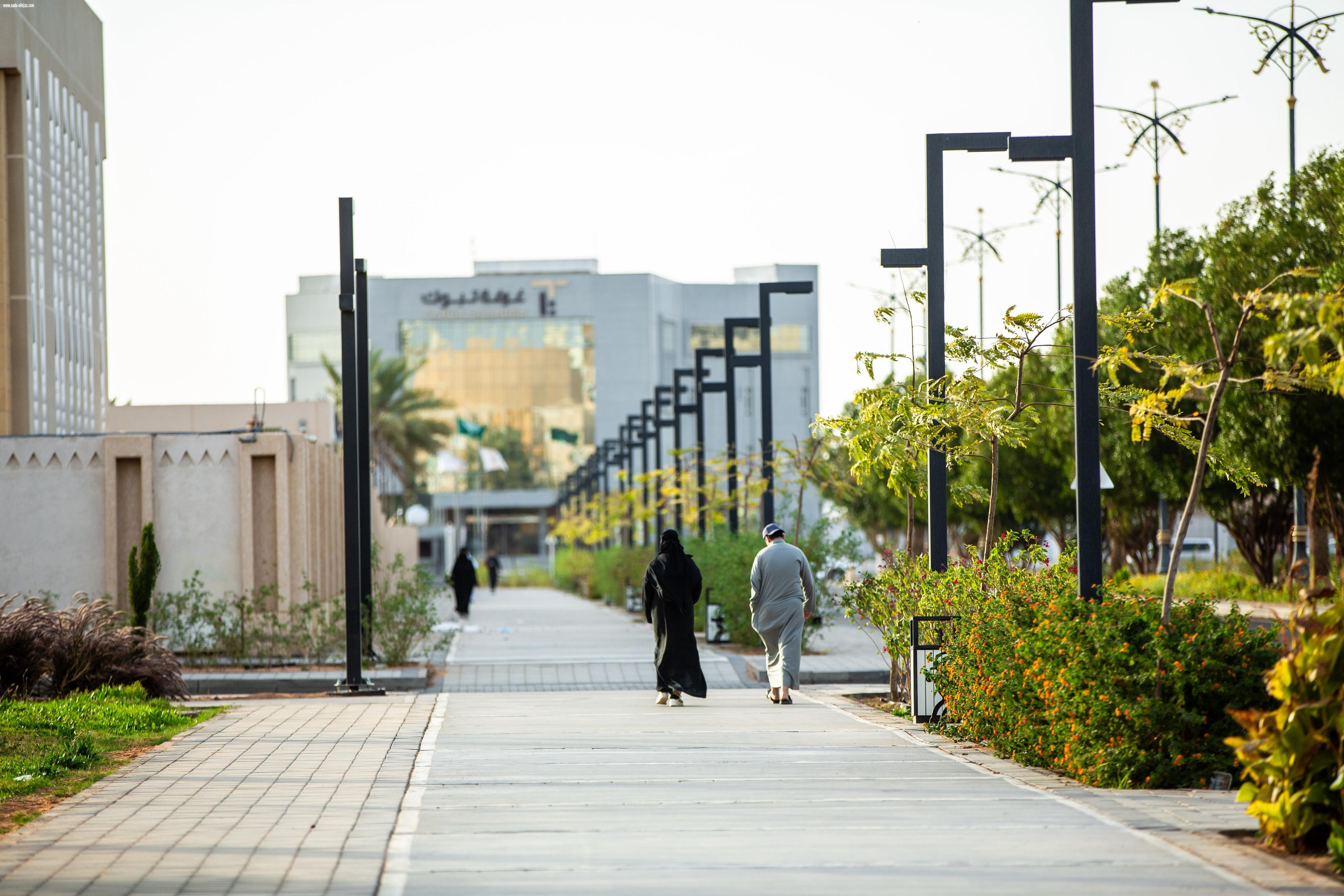 بأكثر من 240 حديقة ومضمار مشي وواجهة بحرية و40 فعالية.. تبوك تتهيأ لعيد الفطر بخطة بلدية متكاملة 