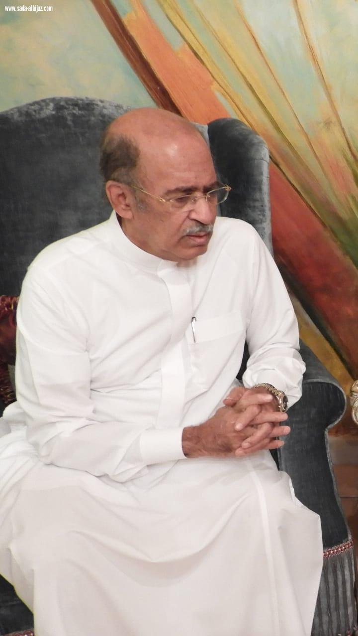 ولي العهد يوجه بعلاج الحازمي والصبان