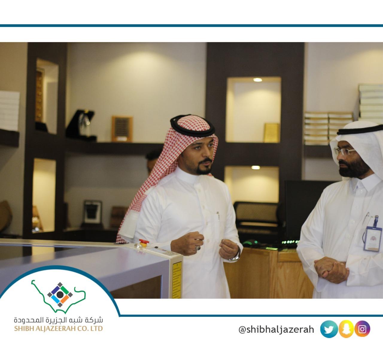 إنطلاق حرفتي إنطلاقي دعماً للتوطين والصناعات الحرفية ومدير سياحة مكة يزور معرض بأيدي مكية