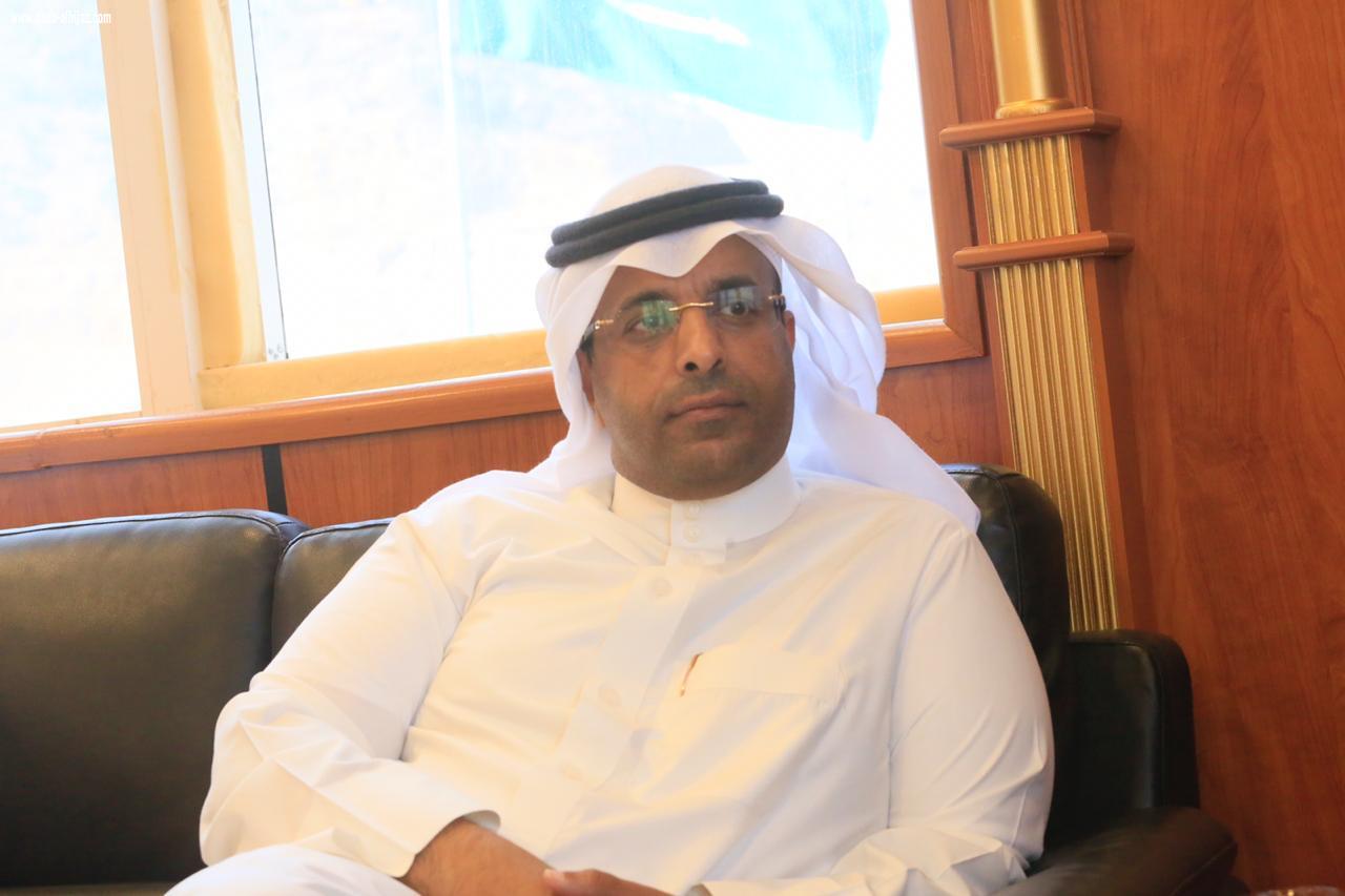 رئيس بلدية بحر أبو سكينة يستقبل منسوبي أكاديمية ليفربول