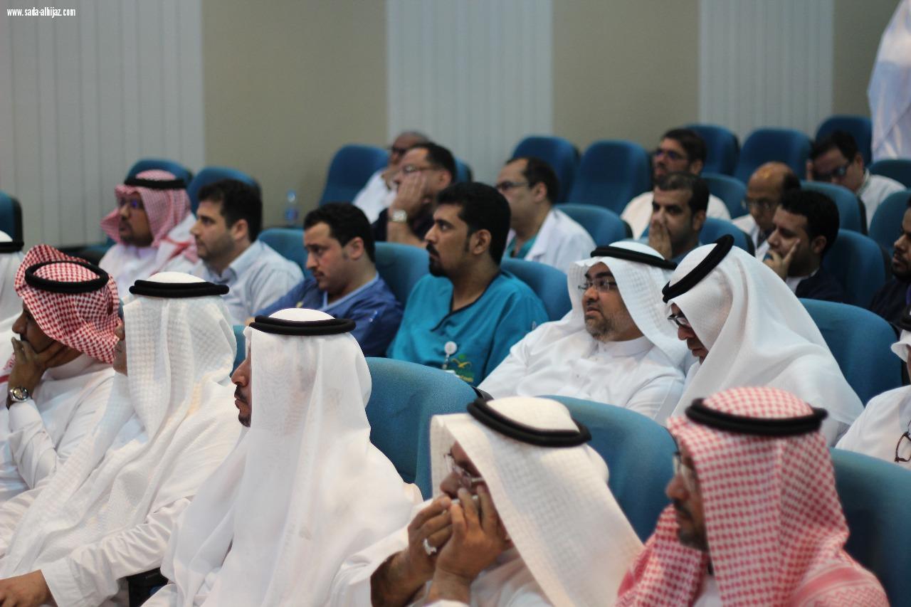 مستشفى النور التخصصي بمكة  يحتفي بنجاح برنامج أداء الصحة