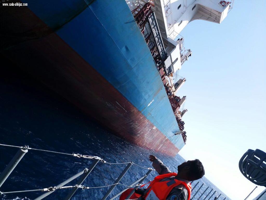 حرس الحدود ينقذ ستينيًا روسيًا تعرض لأزمة قلبية وسط البحر