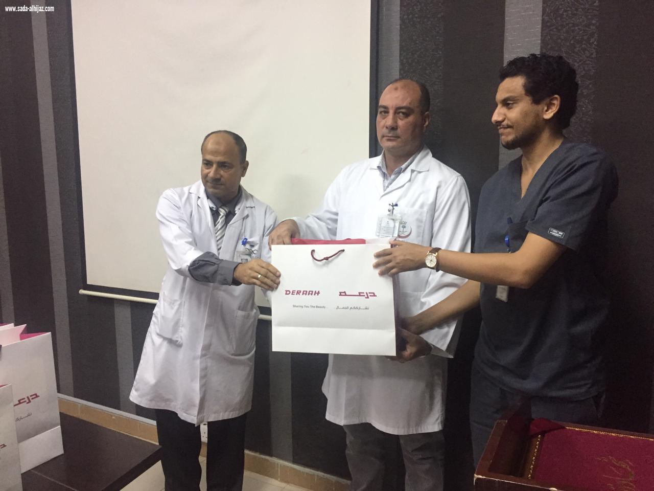 حفل تكريم و توديع الدكتور محمد خطاب بمستشفى الطوال العام