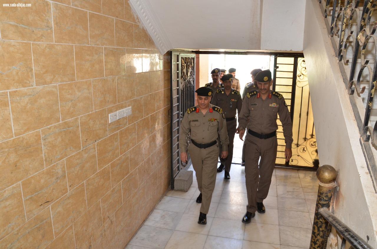 اللواء العصيل يتفقد شرط المحافظات بمنطقة المدينة المنورة