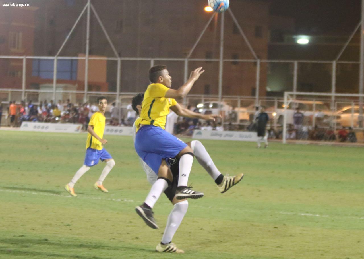 نائب أمير منطقة جازان في زيارة مفاجئة لإحدى الدورات الرمضانية بالمنطقة