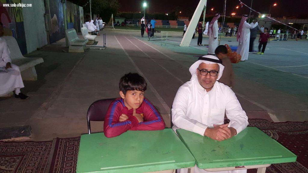 اختتام البرنامج النوعي ملتقى القدوة بنادي الحي بمدرسة هوازن الثانوية بالطائف 