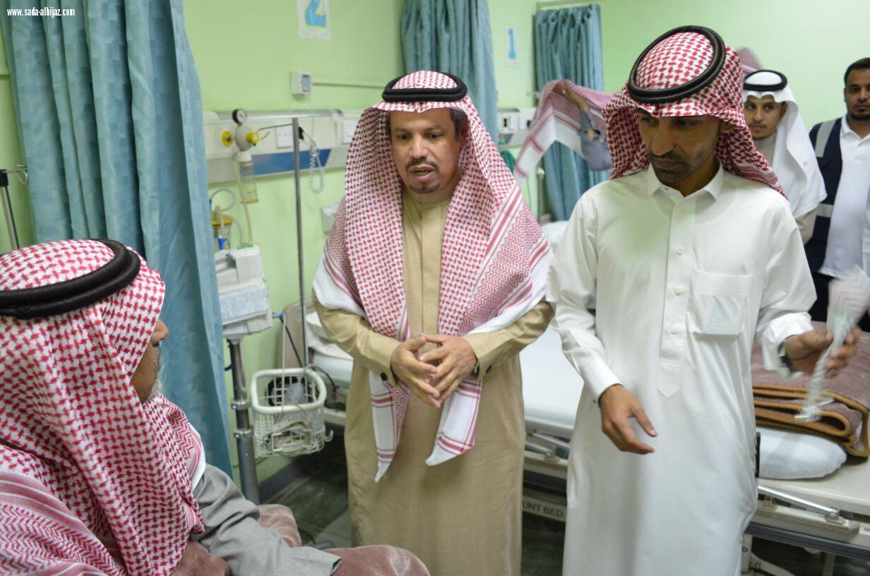 بالصور .. الفيفي والحارثي يدشنون ثمان مبادرات صحية توعوية