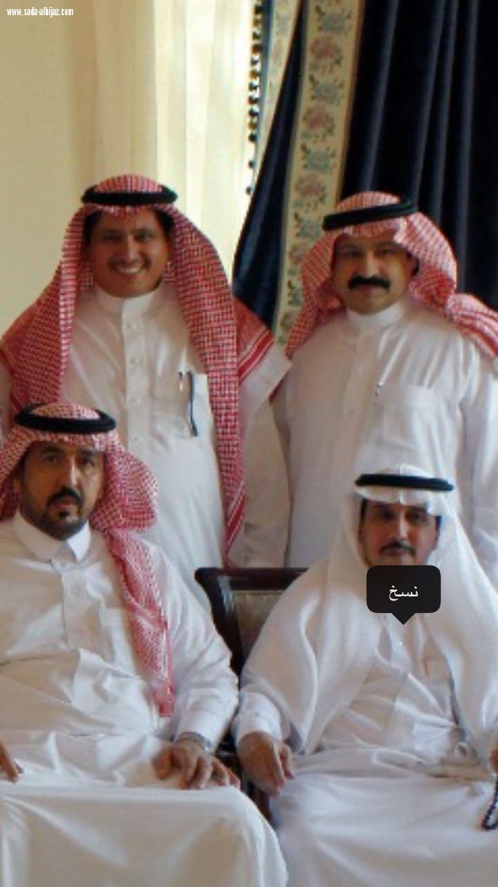 الأخوان عبدالله و عبدالوهاب العبدالكريم يقيما غداء لعدد من الدبلوماسيين ورجال الأعمال والأدباء 