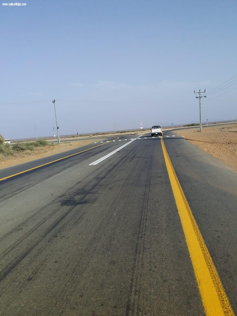 تجاوبا مع ما نشرته الشبكة المواطن جنيد الوشيلي من قرية بيش العليا يشكر إدارة النقل بجازان لإصلاحها الطريق المؤدي إلى القرية...