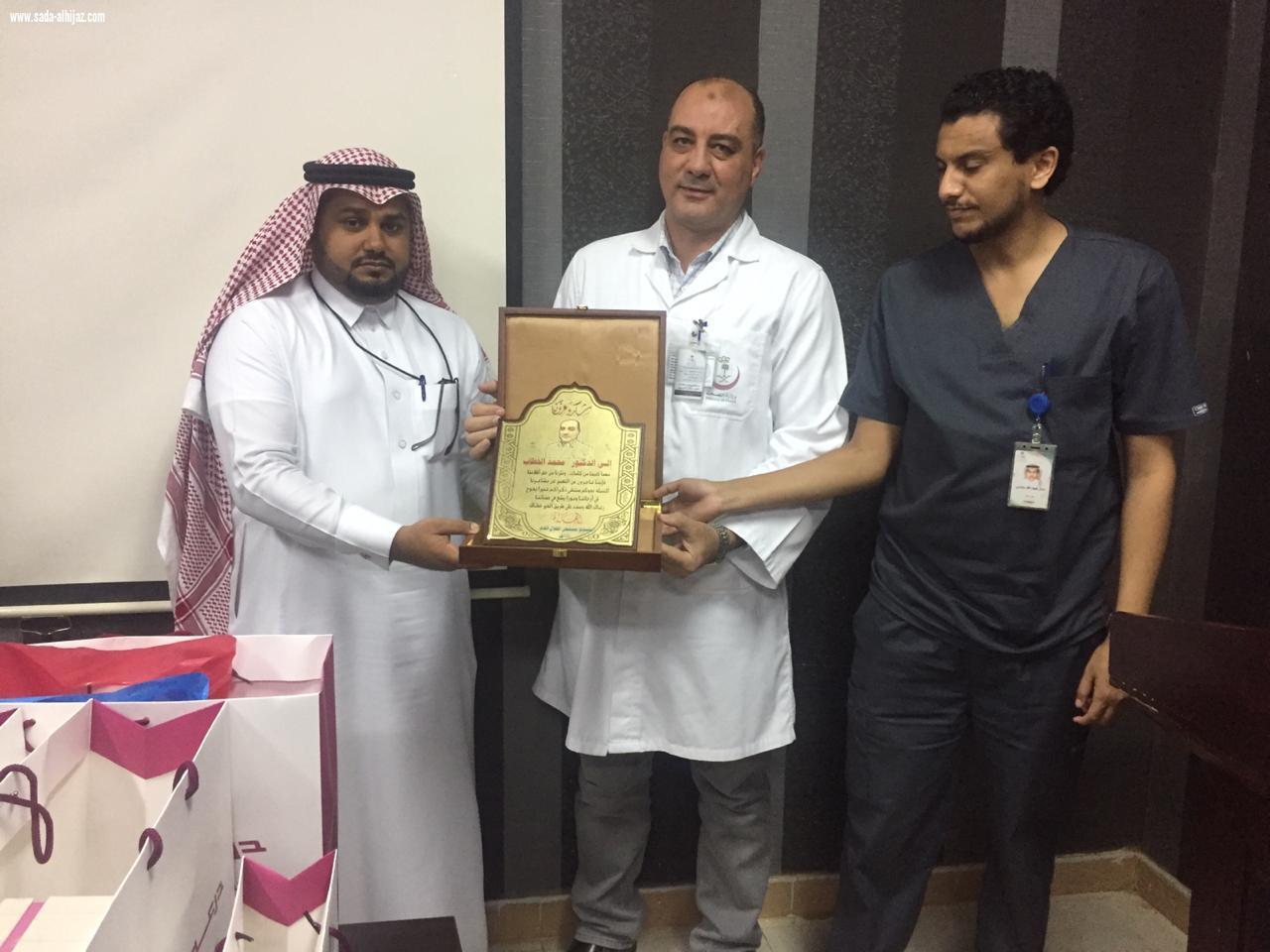 حفل تكريم و توديع الدكتور محمد خطاب بمستشفى الطوال العام