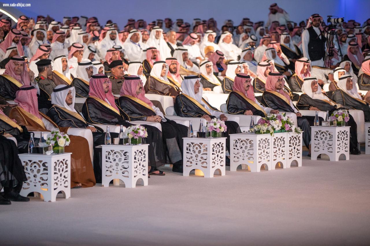 تحت رعاية كريمة من خادم الحرمين الشريفين وبحضور محافظ جدة ونائب أمير مكة الأمير خالد الفيصل يدشن فعاليات احتفال غرفة جدة بمرور 75 عاماً على تأسيسها