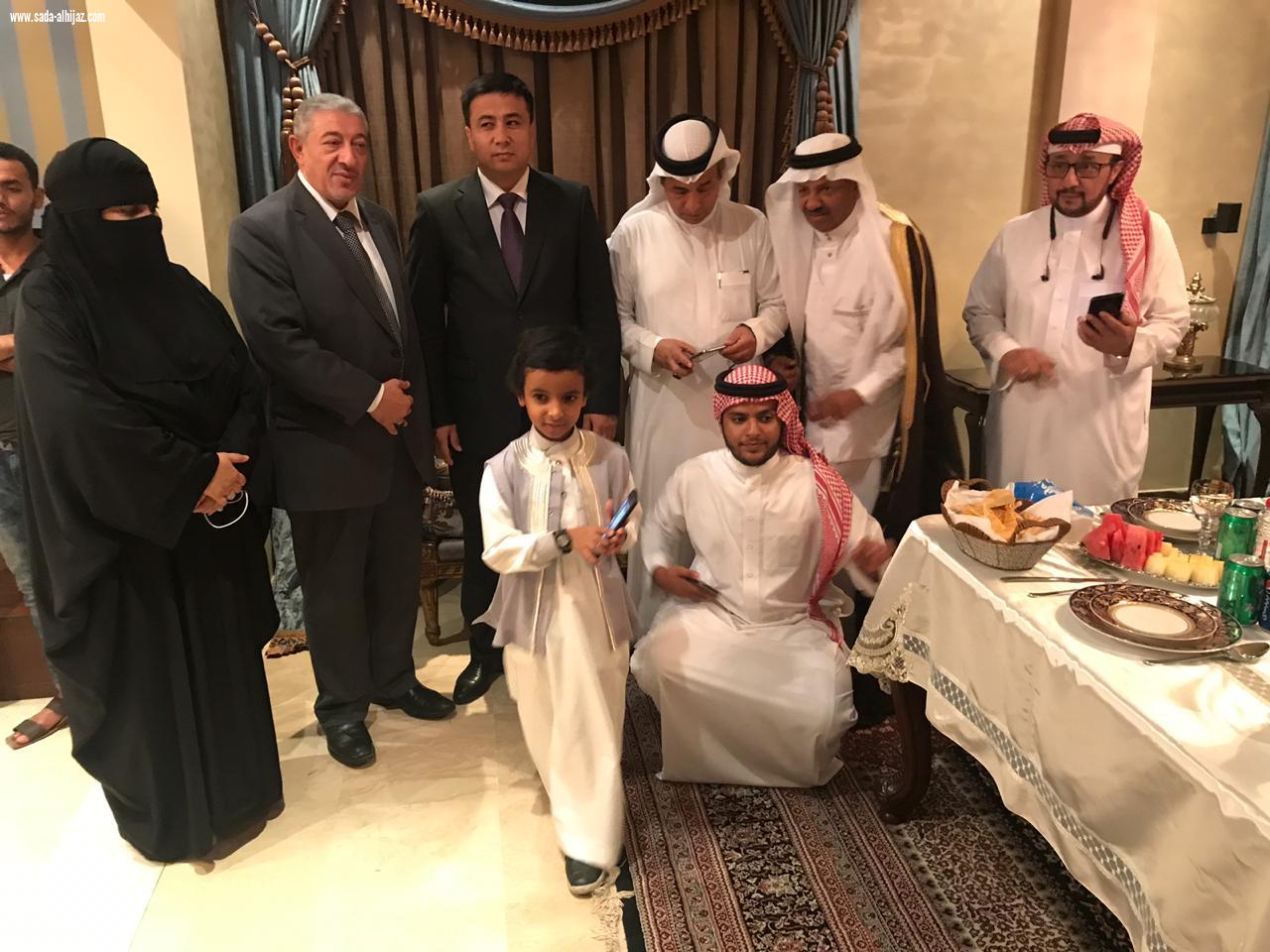 قنصلية أوزبكستان تحتفي بالإعلاميين في أمسية سحور رمضانية 