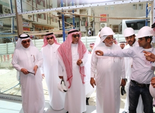 أمين العاصمة المقدسة يتفقد الحدائق العامة والمواقف الذكية