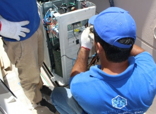 إبداعات الشباب السعودي في شركة فنون التبريد تشارك بمعرض الحارثي