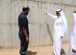 الصبحي يسعى  لرسم جداريات في شوارع وميادين محافظة خليص