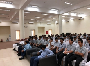 استفاد منهما 450 طالباً ..محاضرتان حول المخدرات وخطورتها برجال ألمع 