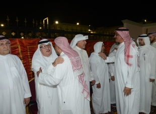 الأمير أحمد بن عبدالعزيز يواسي أسرتي الرضوان والبصنوي في سلمى
