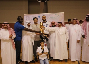 جامعة طيبة تتوج ببطولة السلة للجامعات