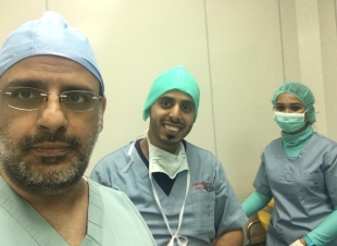 جراحة نادرة لأستاذة جامعية إثر حادث أليم بمستشفي الملك فهد بمحافظة جدة