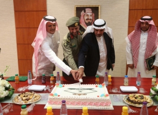 جوازات المدينة المنورة تكرم عدد من الإعلاميين ...