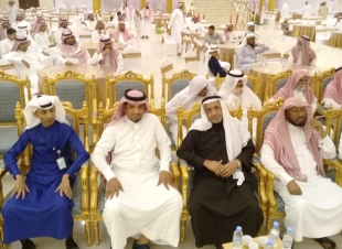 بحضور محافظ الطوال لجنة التنمية تكرم المشهور مندوب التنمية بمنطقة جازان
