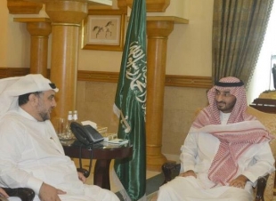 فيما بحث سموه معهم توحيد الجهود لتحقيق التنمية  الأمير بندر بن عبدالله يلتقي الترجي والبسام