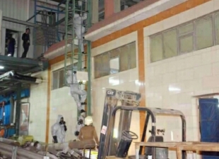 مدني جدة يدفع بفرقة المواد الخطرة لتطويق تسر ب غاز  الحلقة 