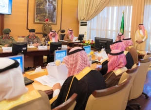 سمو أمير الباحة يجتمع بوكلاء الإمارة ومحافظي المحافظات والادارات الامنيه والخدمية  